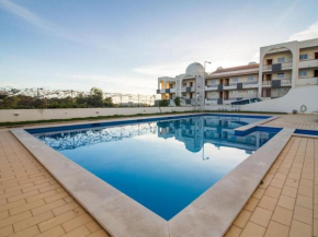 Central Apartment - Pool and Sea View & Albufeira Center